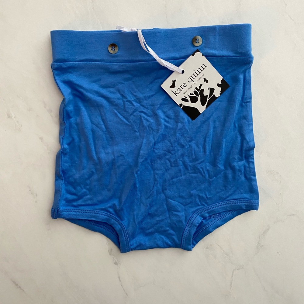 Kate Quinn bloomers